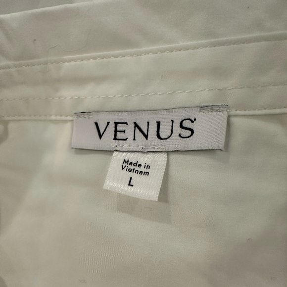 Venus NWT Classic White Women’s L cropped shirt - Picture 5 of 5